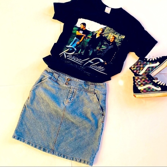 GAP Dresses & Skirts - Gap Vintage Denim Skirt